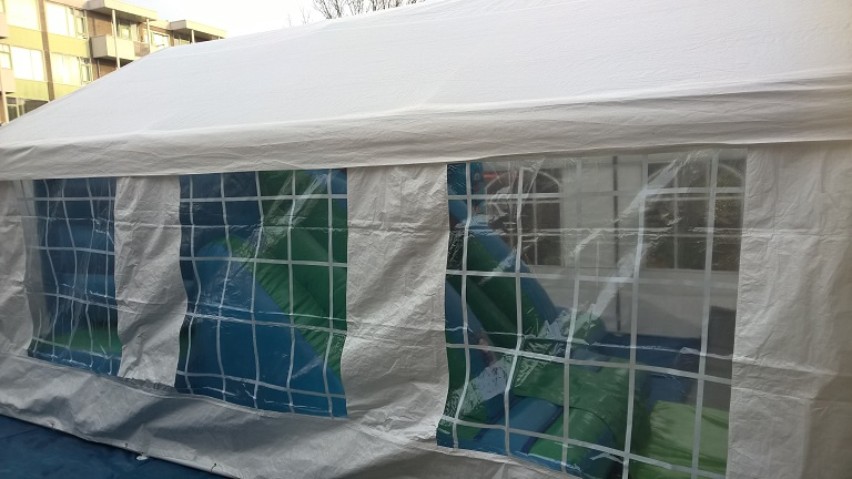 18-midi-ocean2-in-partytent.jpg