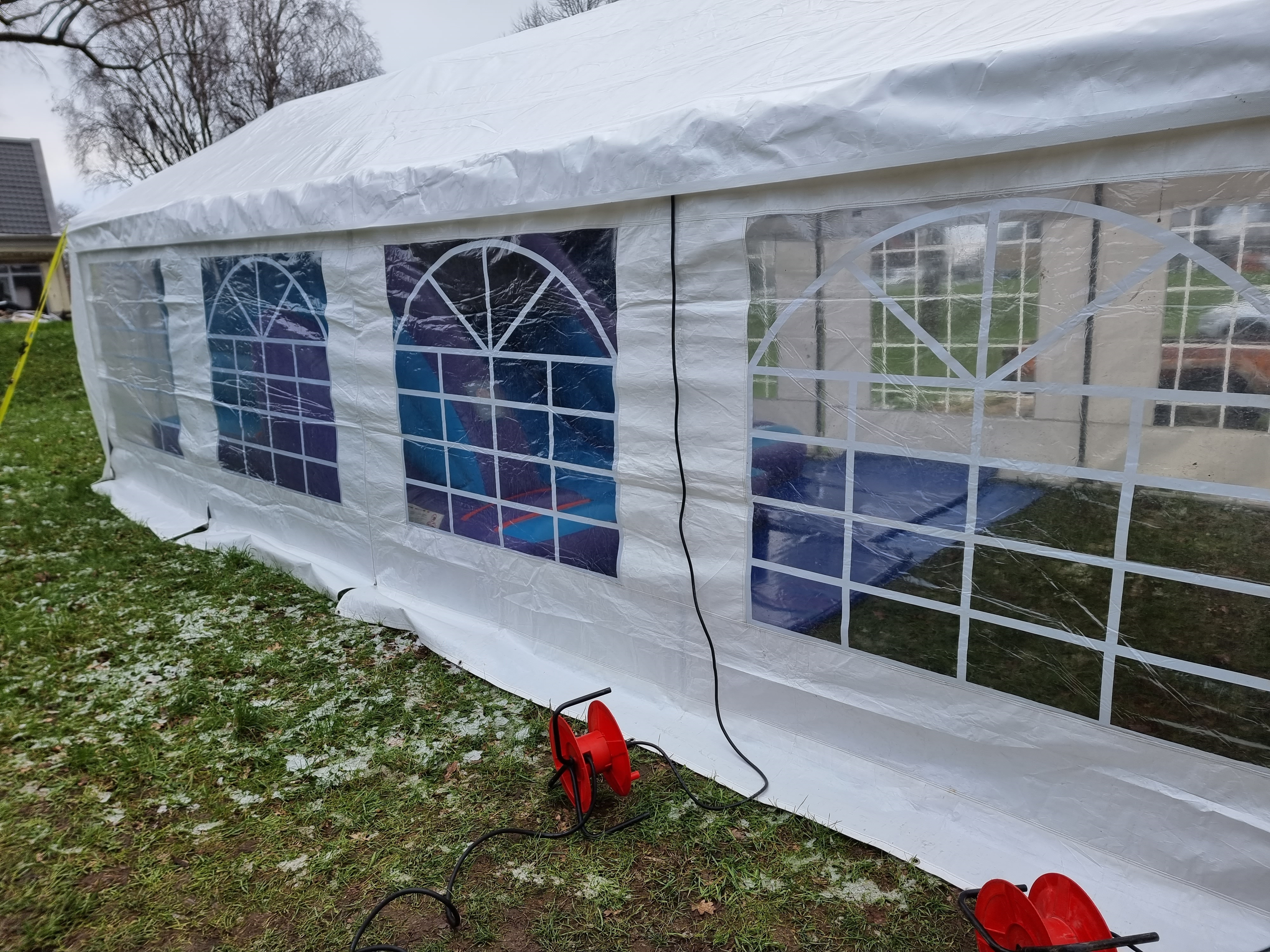 springkussen-Party-midi-overdekt-met-glijbaan8.jpg